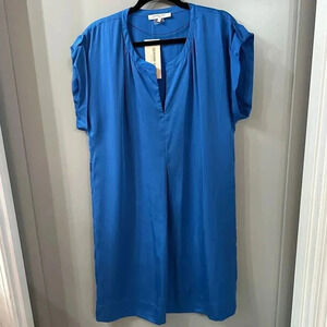 NWT Gerard Darel Shift Dress US Size 6 Royal Blue Short Sleeve Split V Pullover